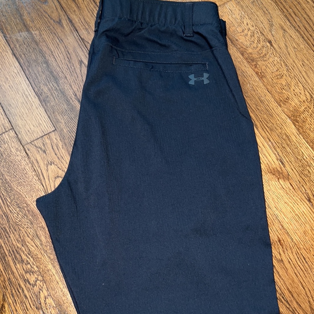 Black Under armour golf pants
